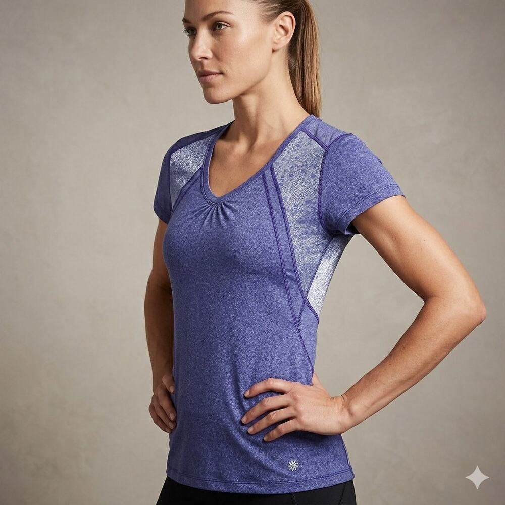 Athleta Northern Lights Tee Womens XS Blue Reflective Mesh Short Sleeve Athletic